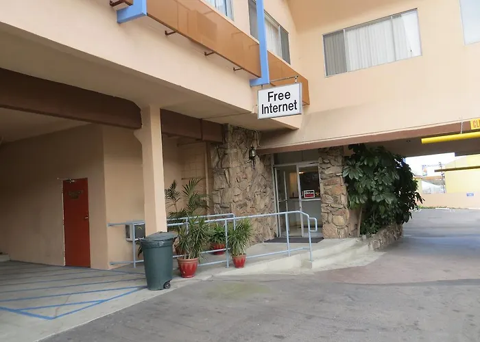Jet Inn