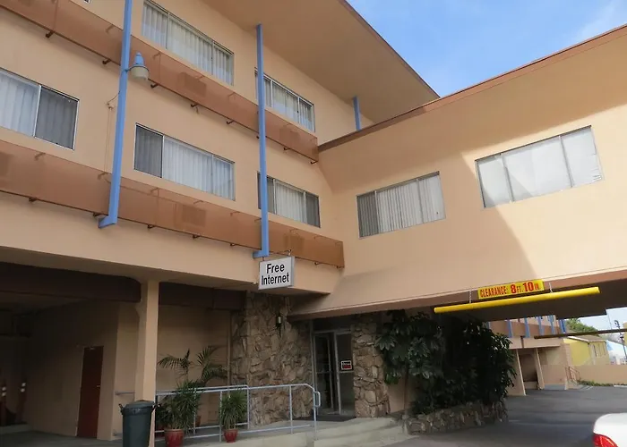 Jet Inn